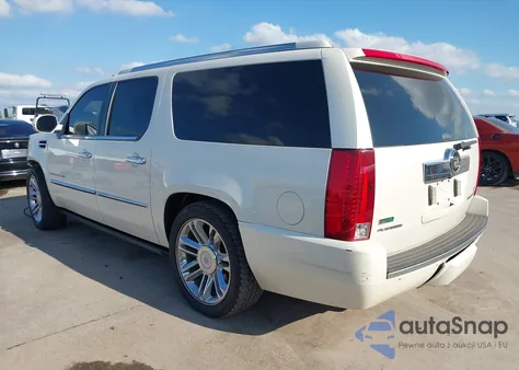 2010 Cadillac Escalade Esv Platinum Edition из США, поврежденный, VIN 1GYUKKEF2AR184319